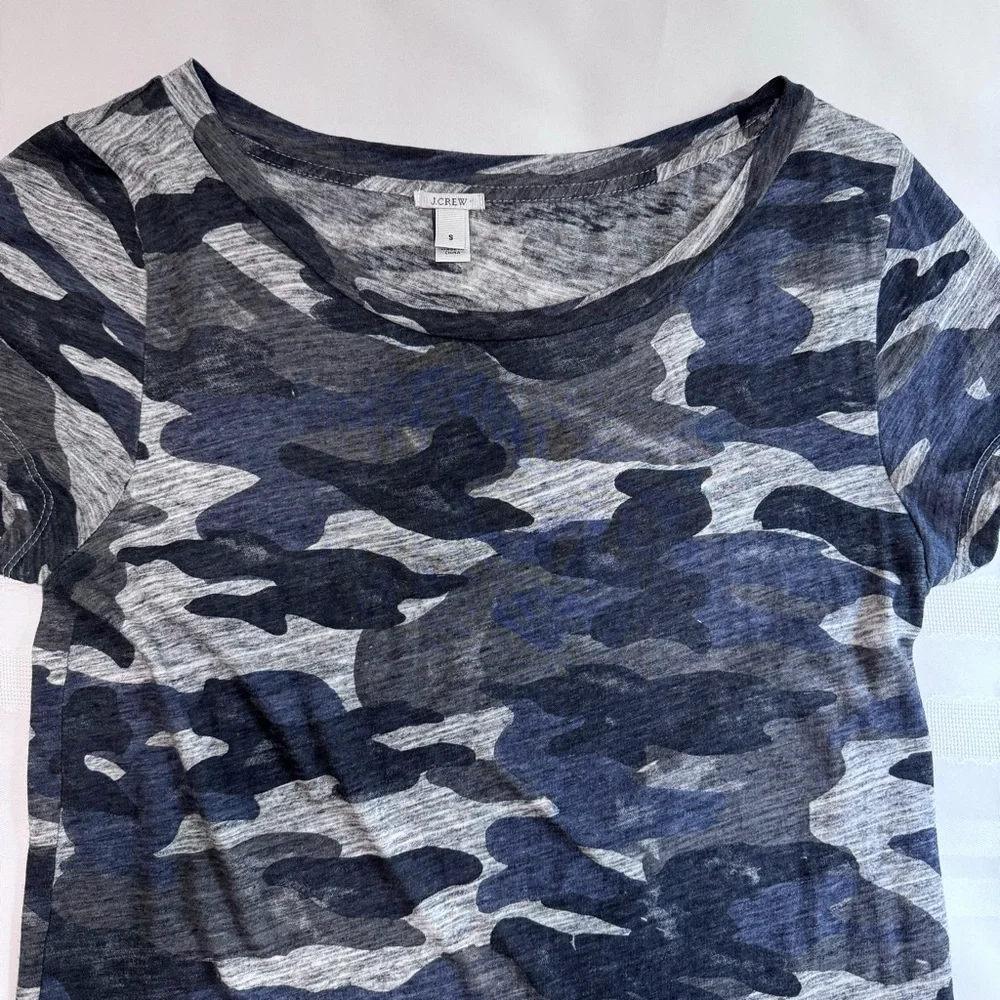 J. Crew Camo Crewneck Tee Small Black Navy Gray Cotton Blend Fitted